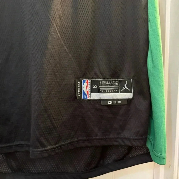 Jayson Tatum Boston Celtics Vista Print Icon Edition Swingman Jersey Black - Picture 3 of 6